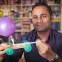 Science Educator and Writer > Alom Shaha  